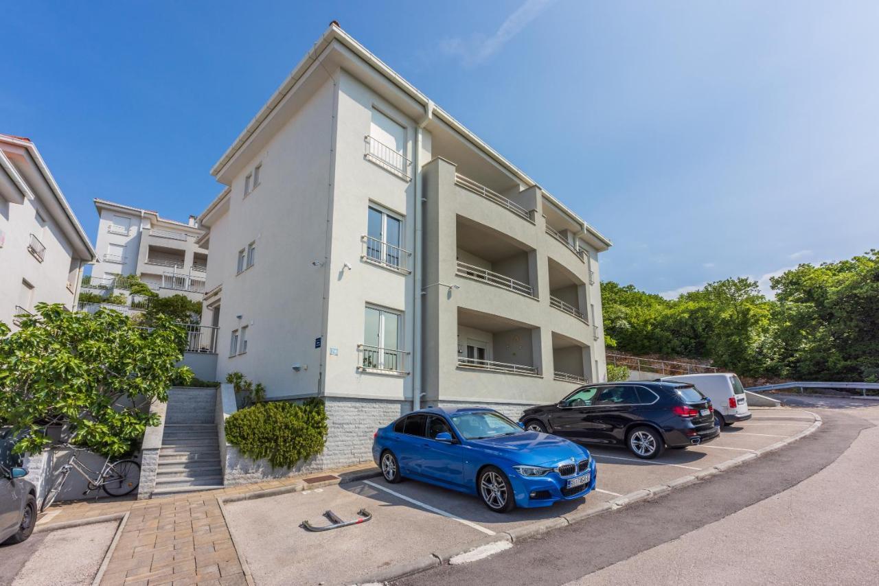 Apartments Andrea & Sander ツリクヴェニツァ エクステリア 写真