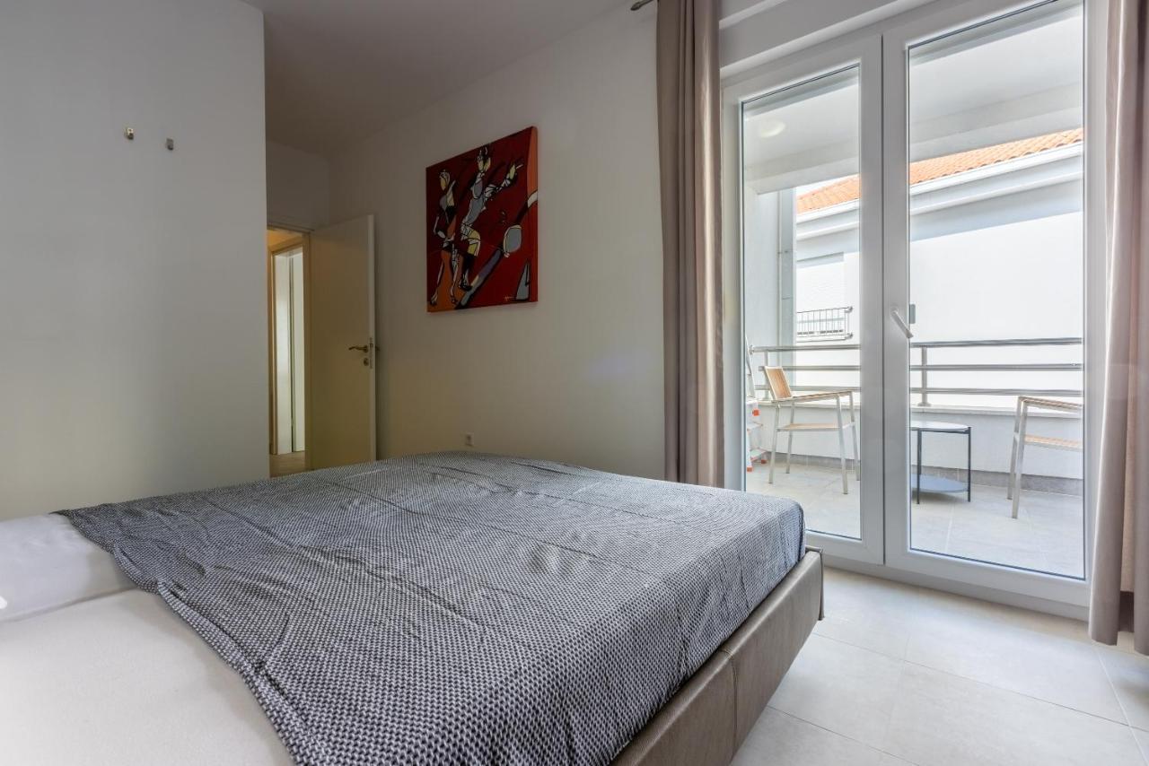 Apartments Andrea & Sander ツリクヴェニツァ エクステリア 写真